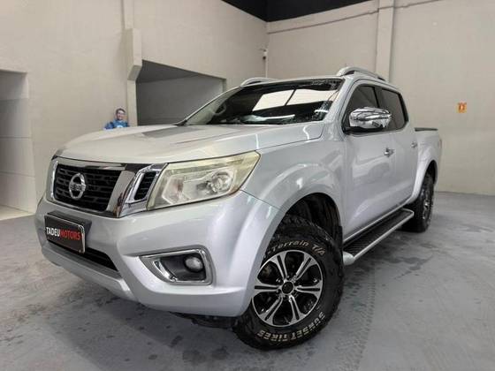NISSAN FRONTIER 2.3 16V TURBO DIESEL LE CD 4X4 AUTOMÁTICO